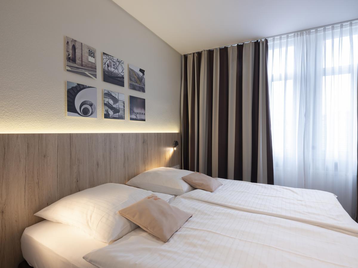 Hotel Victoria Nuernberg Екстериор снимка