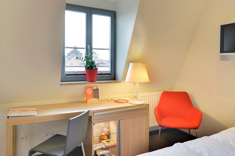 Hotel Victoria Nuernberg Екстериор снимка